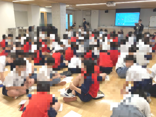兵庫県芦屋市 中1の壁 中学1年生の壁 乗り越え方 多様性 多様性を認め合える 授業 外部講師 外部授業 児童発達支援 放課後等デイサービス 学校 中学校 児童指導員 保育士 理学療法士 作業療法士 言語聴覚士