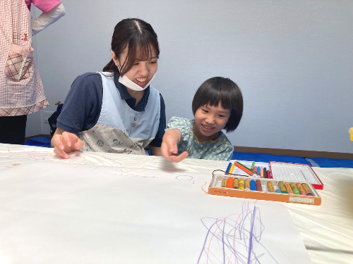 児童発達支援　放課後等デイサービス　カップケーキ作り　東大阪市　集団療育　個別療育　オーダーメイド療育　集団療育レポート　子どもとの向き合い方　保育士　児童指導員　理学療法士　作業療法士　言語聴覚士