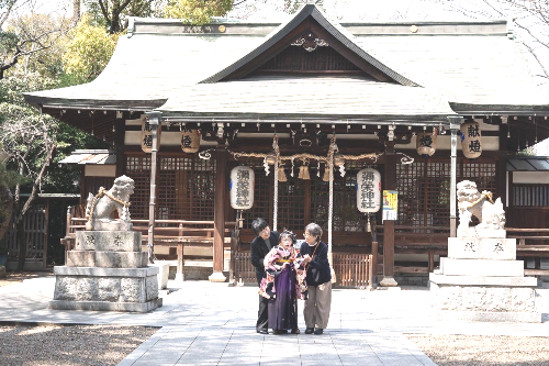 障害児着付け 着付けサービス 晴れ姿を 晴れ舞台に 一生に一度 重症心身障害児 医療的ケア児 家族の思い出 東大阪市 大阪府東大阪市 看護師 理学療法士 作業療法士 言語聴覚士 児童指導員 保育士