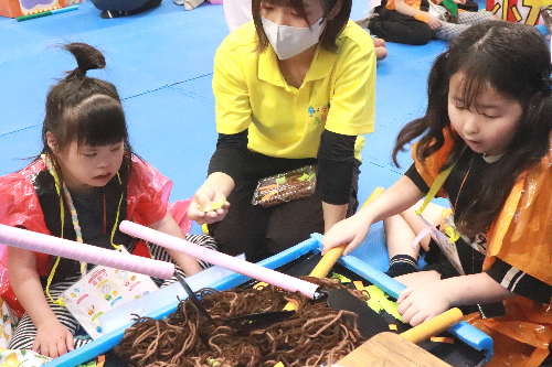 夏祭り 京都府伏見区 京都市伏見区 夏祭り大会 夏祭りイベント 重症心身障害児 児童発達支援 放課後等デイサービス 医療的ケア児 看護師 理学療法士 作業療法士 言語聴覚士 児童指導員 保育士